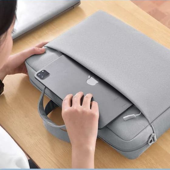 コンパクト軽量ビジネスブリーフケース