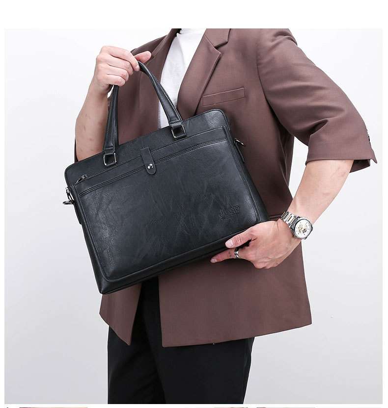 レザー製クラシックビジネスバッグ