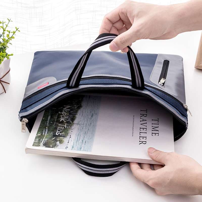 多機能スリムタイプビジネスバッグ