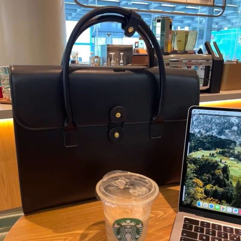 クラシック本革ブリーフケース