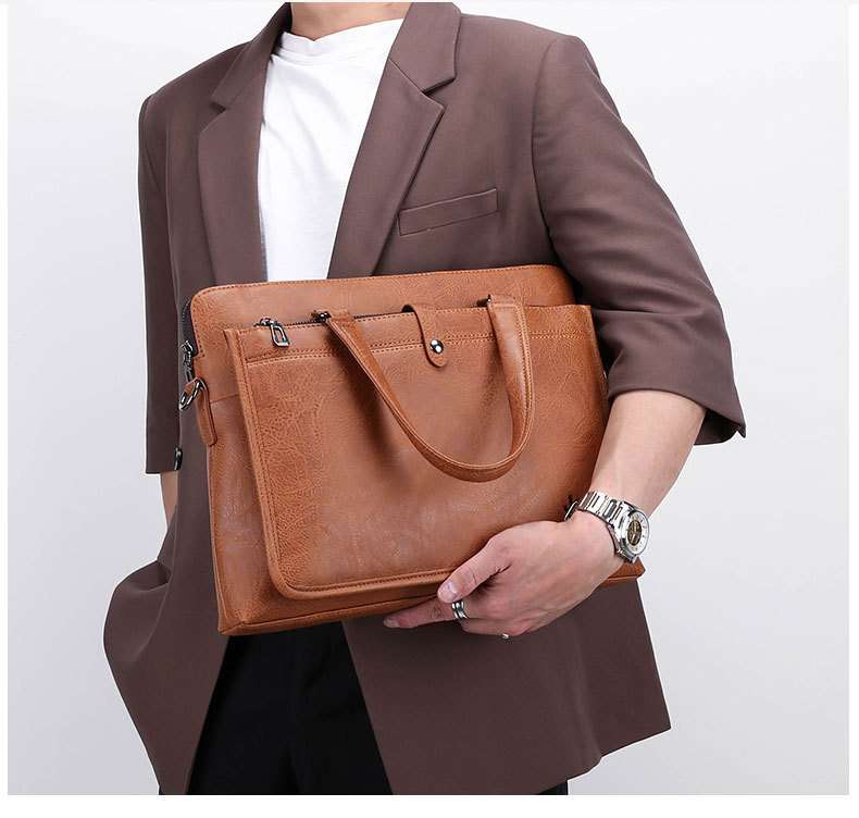 レザー製クラシックビジネスバッグ