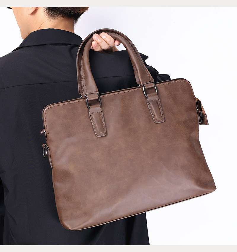 ビジネスシーンを彩る上質レザーブリーフケース