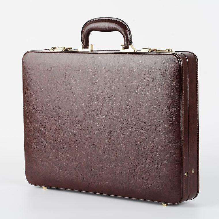 職人技が光る本革クラシカルブリーフケース