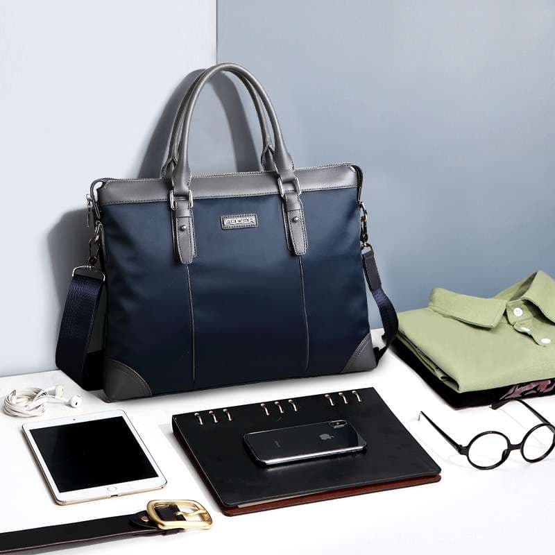 ビジネスバッグ 高機能ビジネスマン向けブリーフケース
