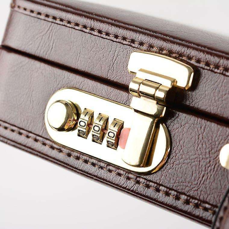 職人技が光る本革クラシカルブリーフケース