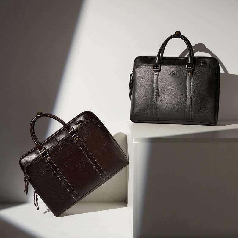 ビジネスバッグ 洗練されたビジネスマンの必需品