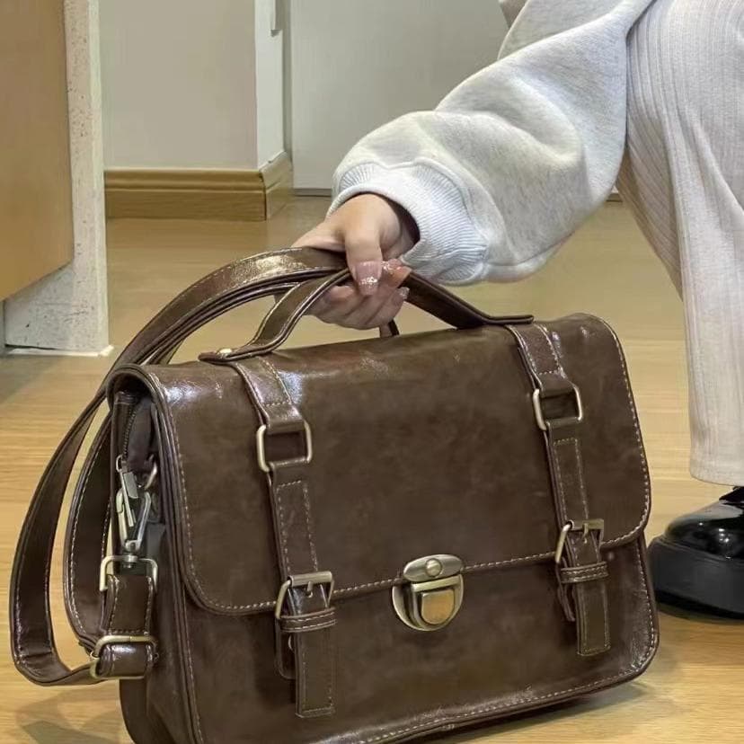 ブリーフケース 職人技の2wayレトロ書類鞄