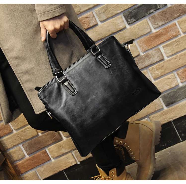 レザー製クラシックビジネスバッグ