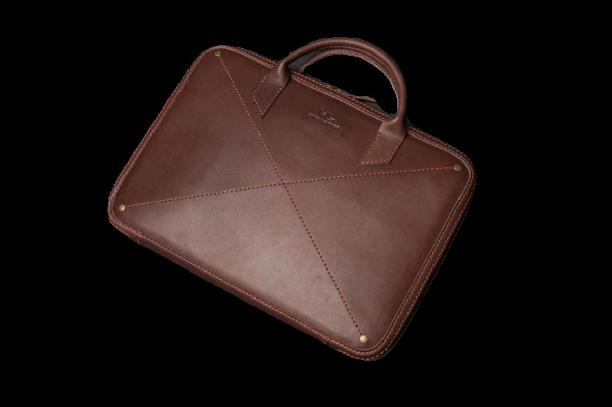 職人技が光る上質ブリーフケース