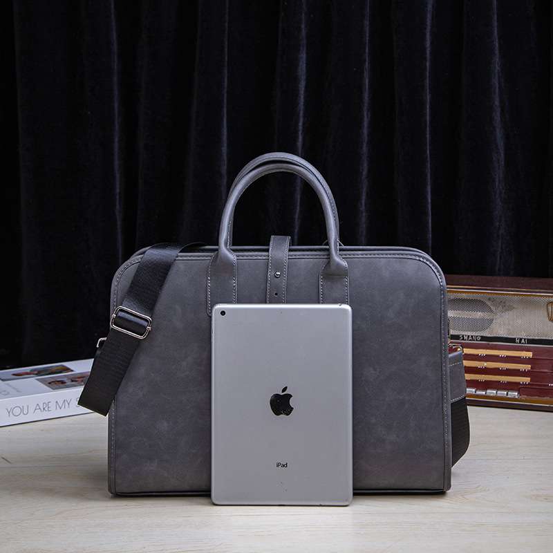 クラシック本革ビジネスブリーフケース