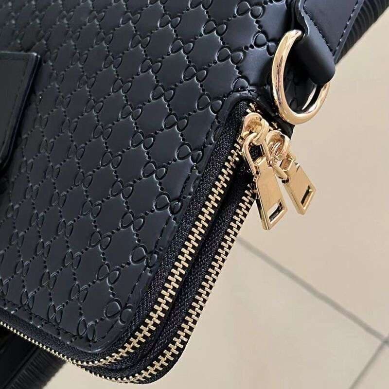 ブリーフケース 高級キルティング調ビジネスバッグ