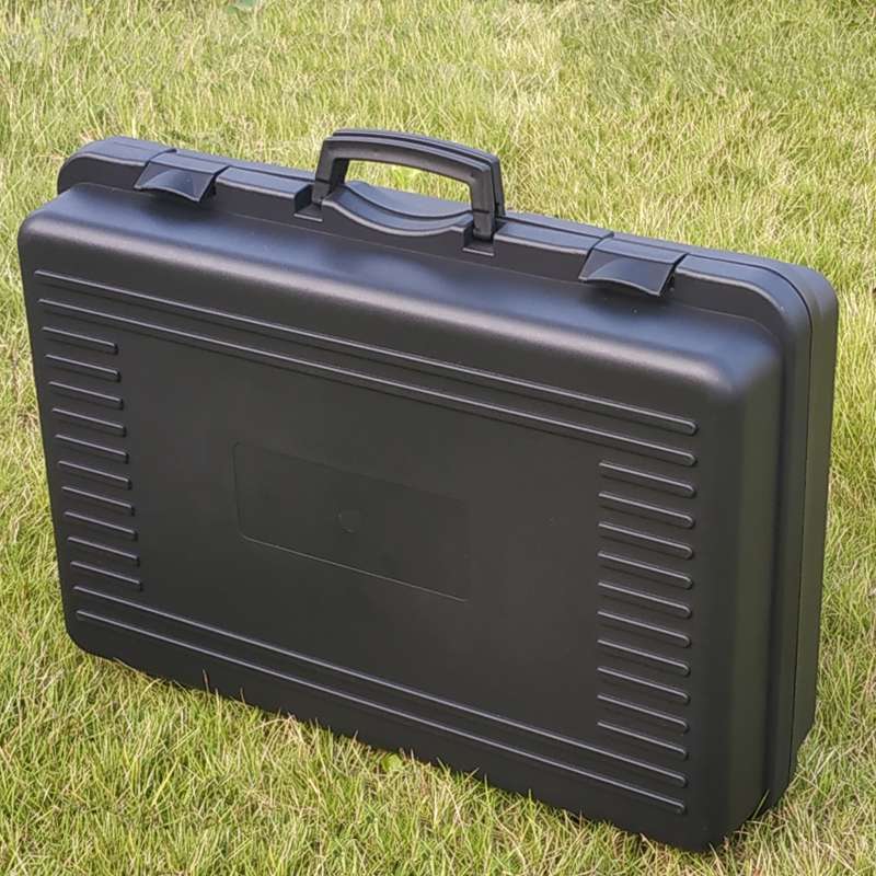 ブリーフケース 頑丈耐衝撃ハードケース