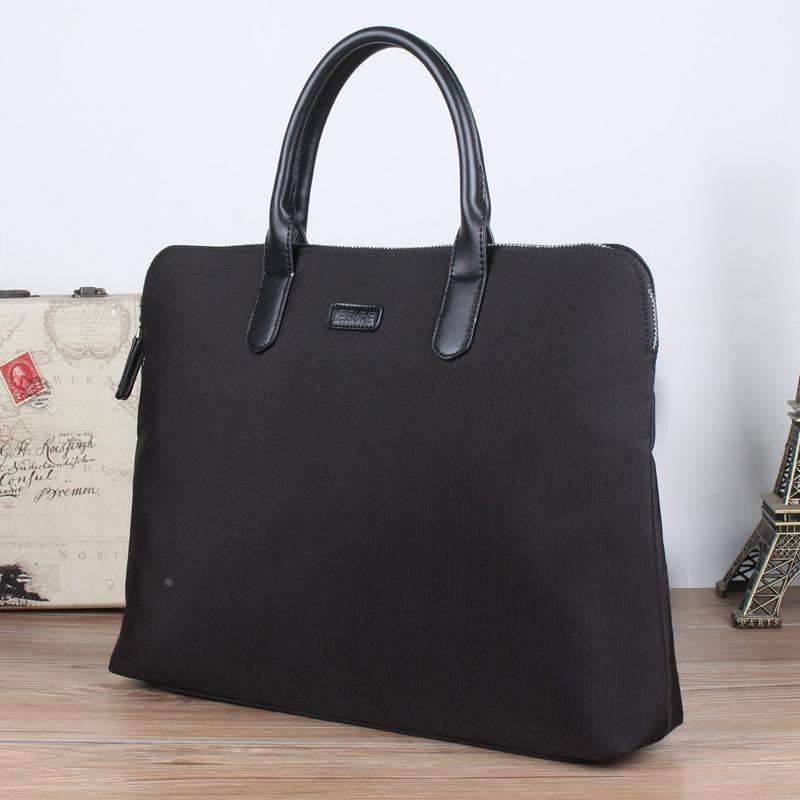 ブリーフケース シンプル軽量ビジネスバッグ